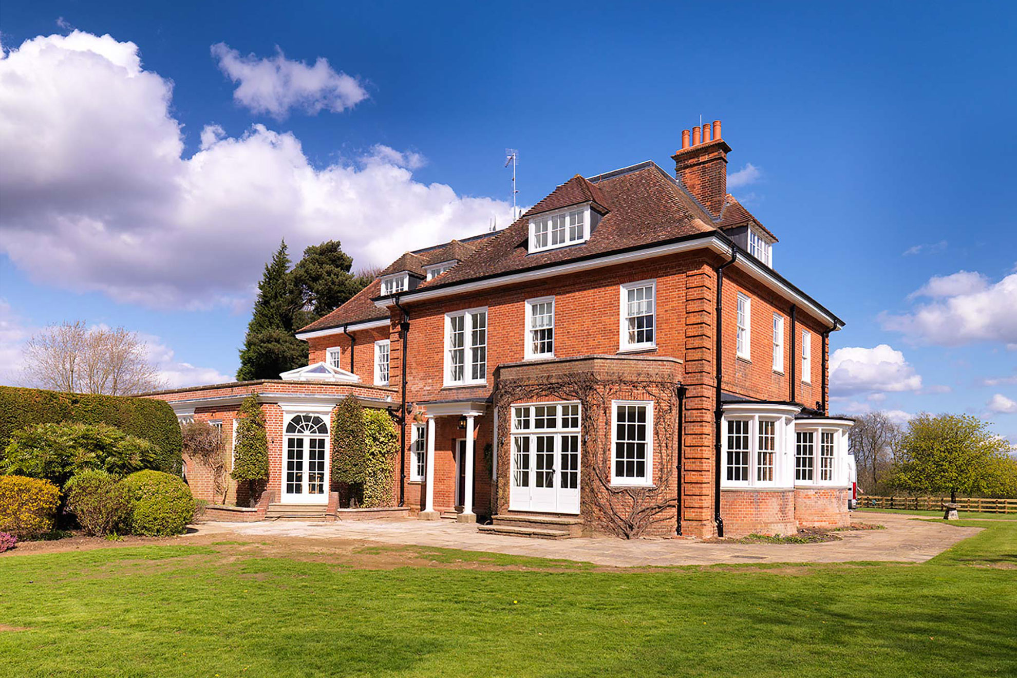 Country Estate Surrey
